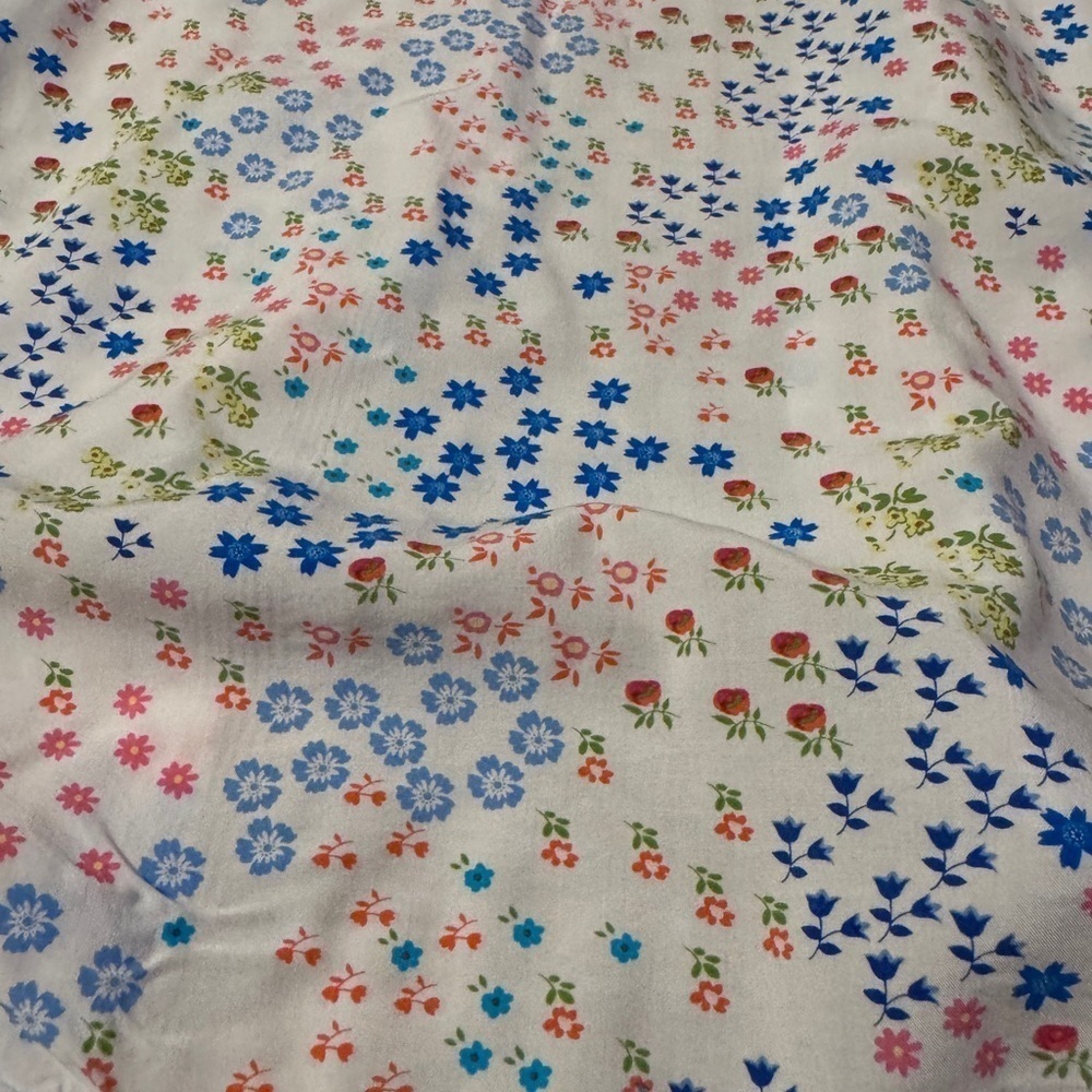 Button up blouse - Picture 6 of 7